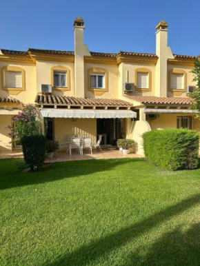 Brisamar Golf Novo Sancti Petri House